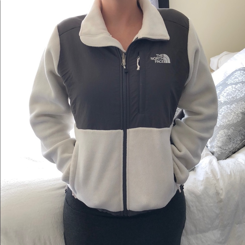 Small women’s NorthFace
